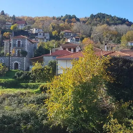 Hotel Parnon 3*